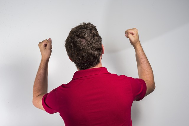 吴艳妮跳出 吴艳妮跳出